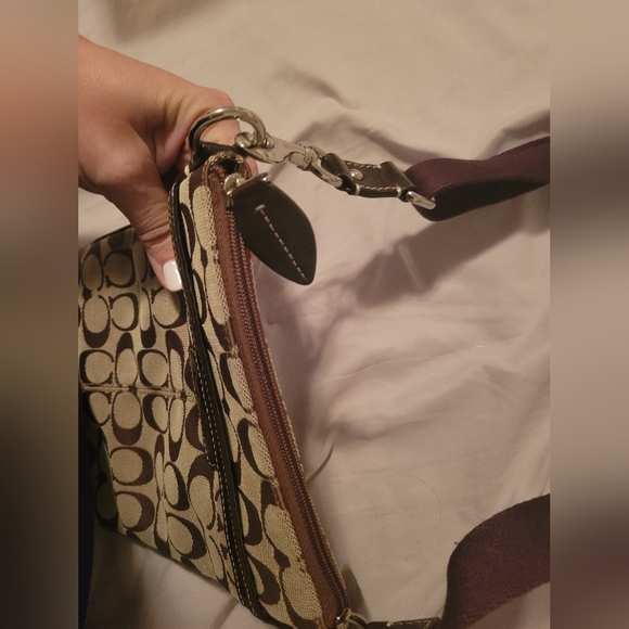 COACH PURSE - Picture 4 of 6